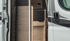 Innenbereich von einem Wohnmobil